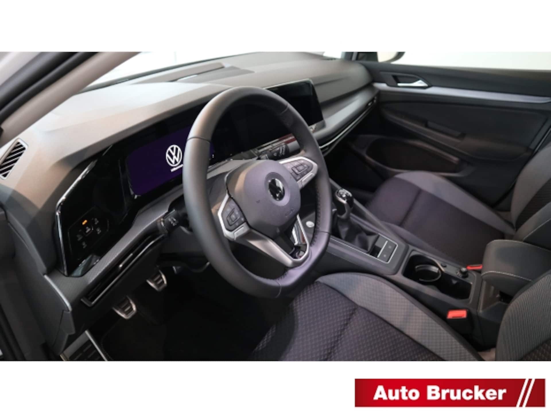 Volkswagen Golf Active