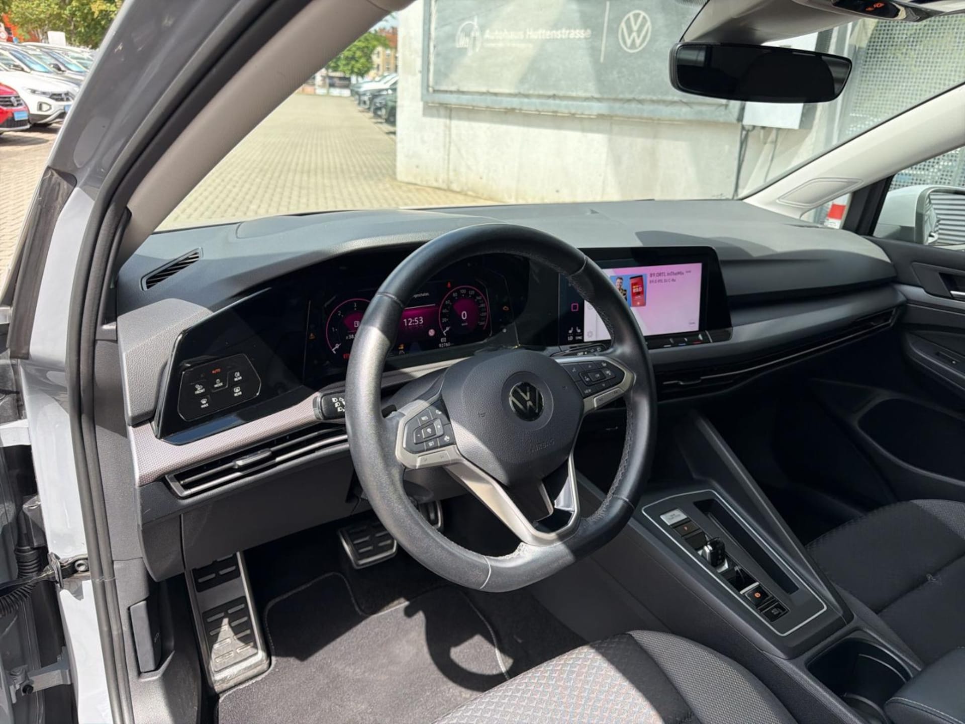 Volkswagen Golf Active
