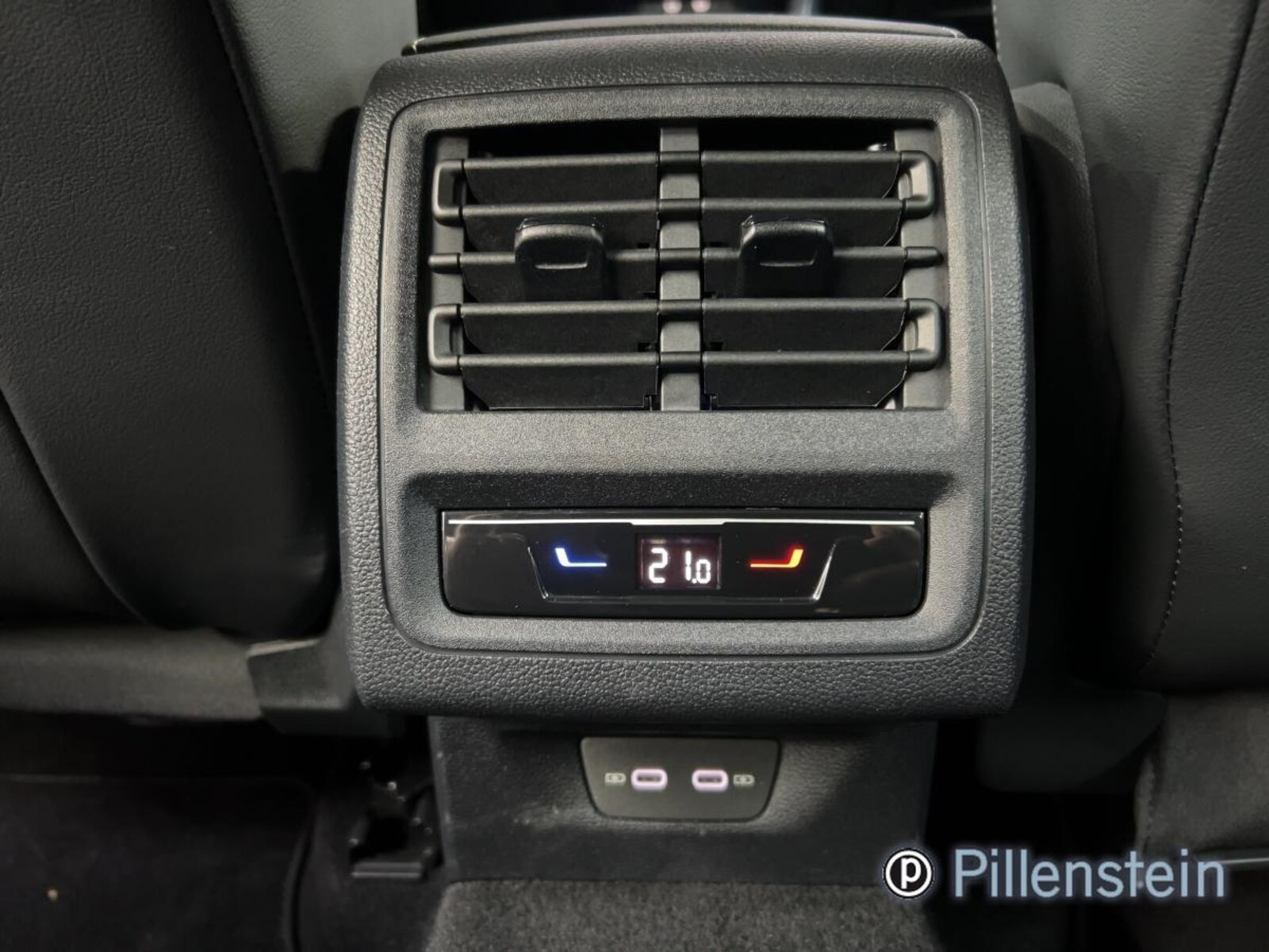 Volkswagen Golf Variant – Bild 13