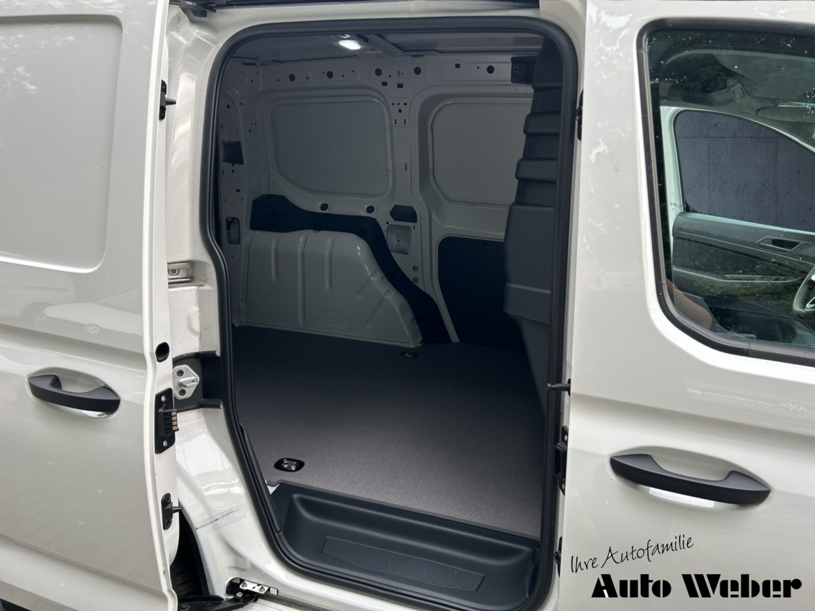 Volkswagen Caddy Cargo – Bild 13