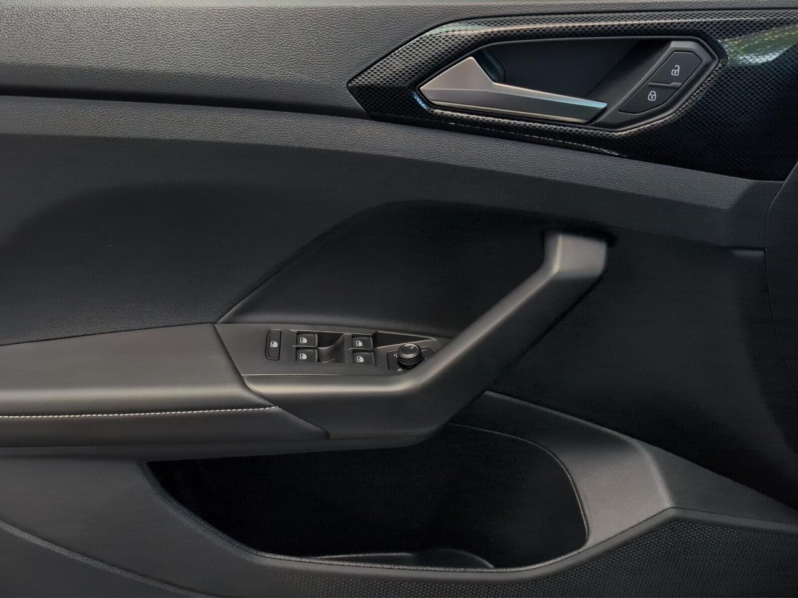Volkswagen T-Cross – Bild 12