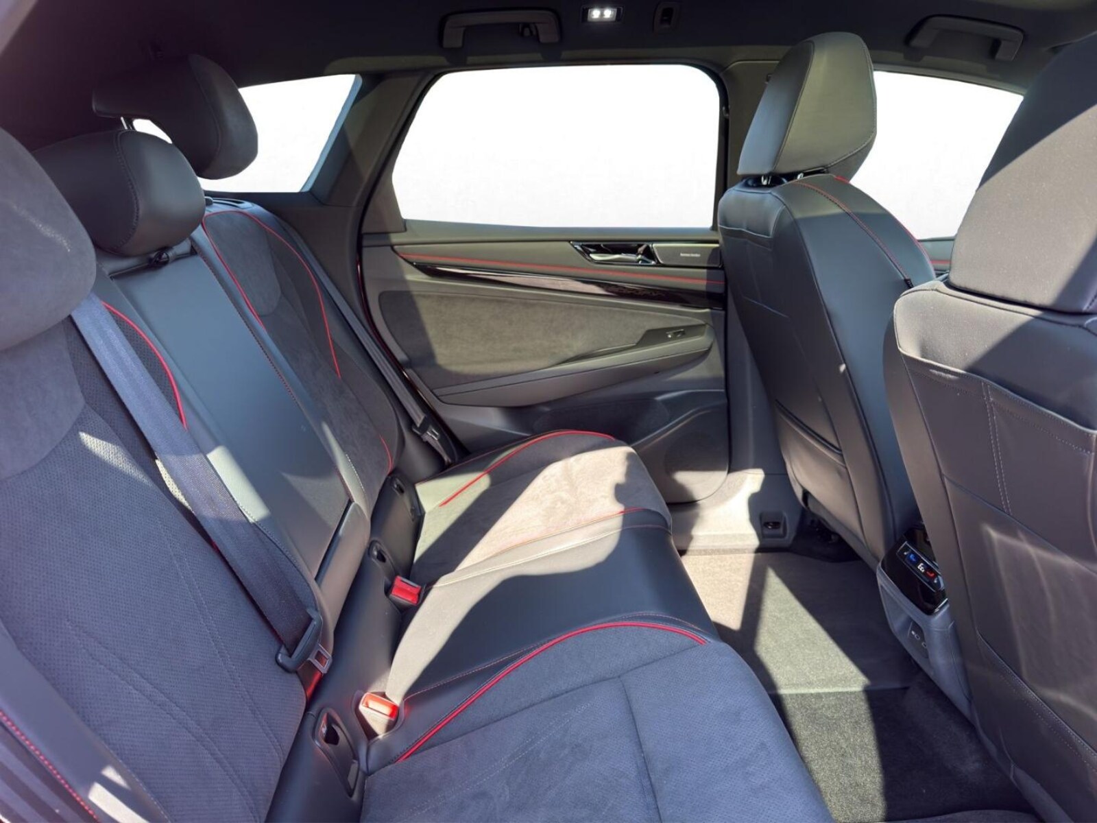 Volkswagen ID.7 Tourer – Bild 18