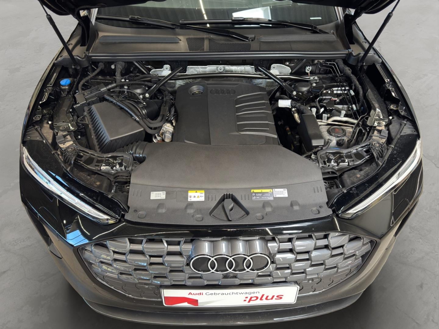 Bild über Audi Q5 Sportback TDI quattro 150 kW S tronic - für weitere Informationen kontaktieren Sie den Audi Partner