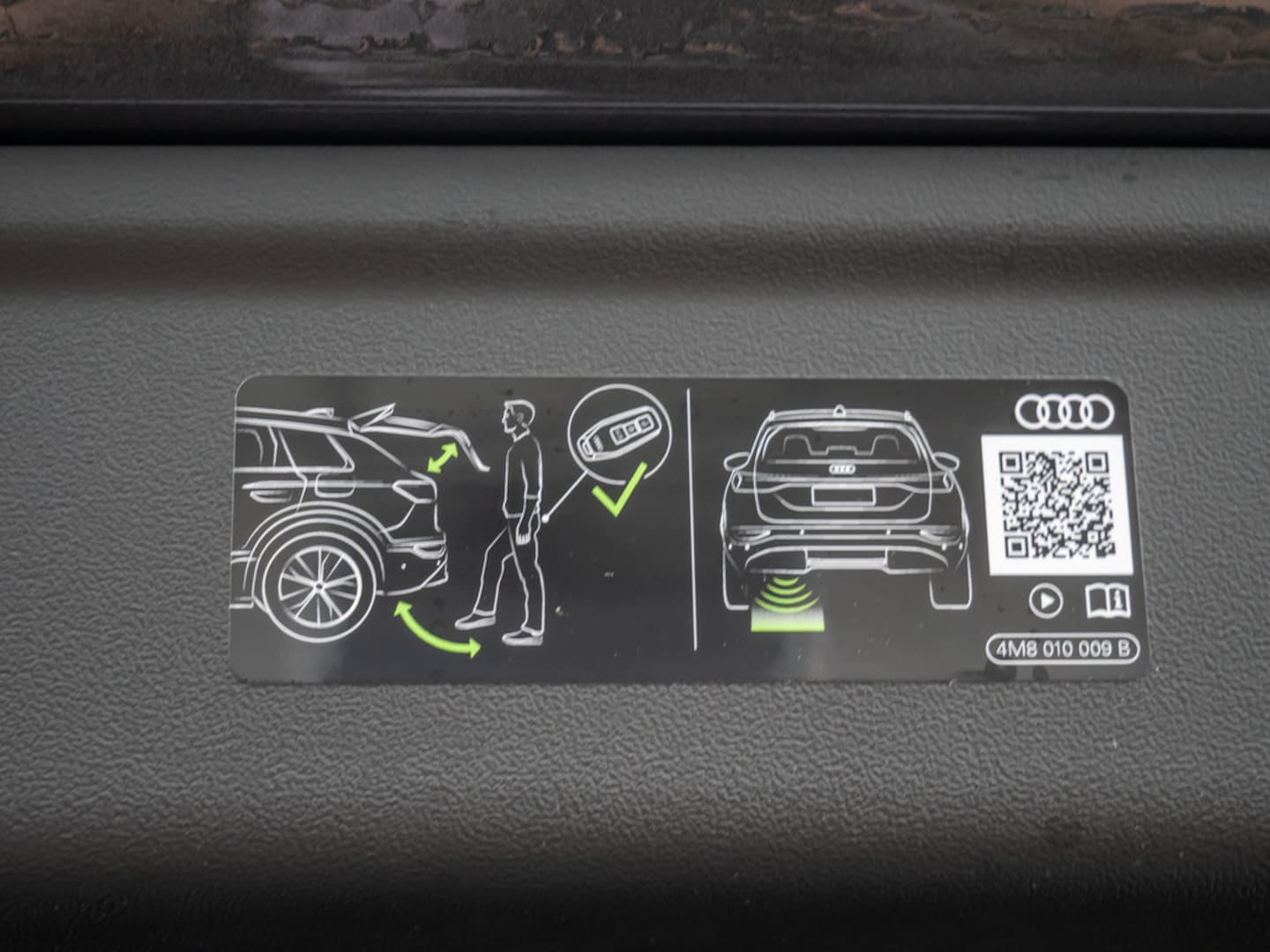 Bild über Audi A6 Avant e-tron e-tron quattro - für weitere Informationen kontaktieren Sie den Audi Partner