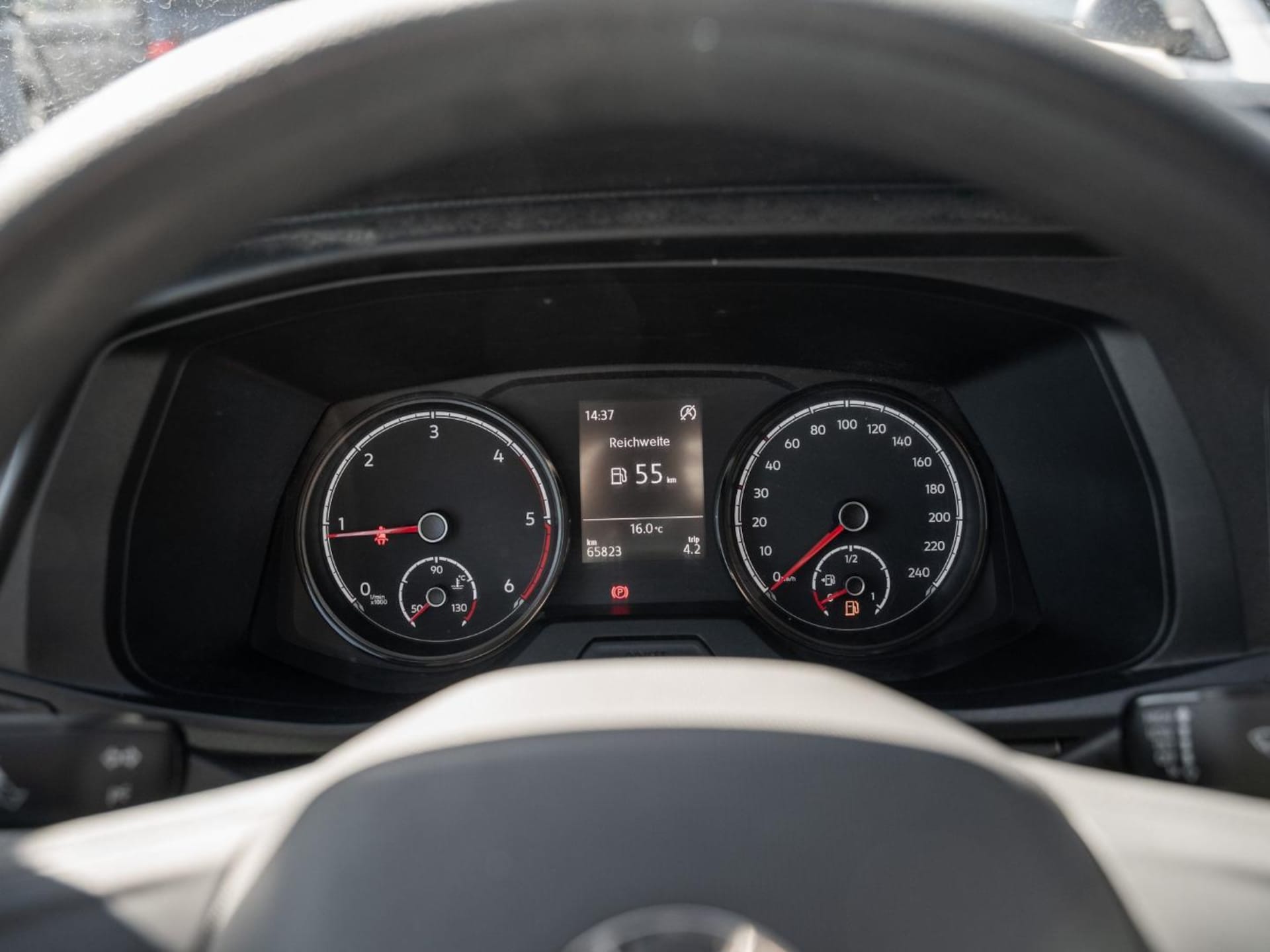 Volkswagen T6.1 Transporter Kasten kurzer Radstand