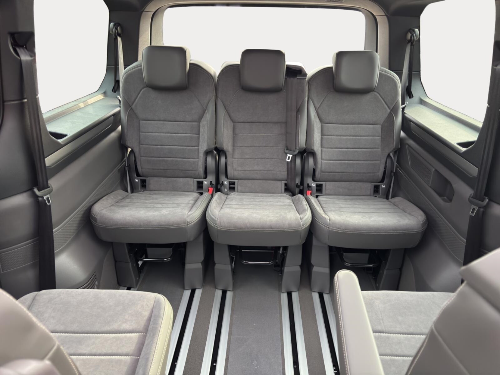 Volkswagen Multivan Langversion – Bild 13