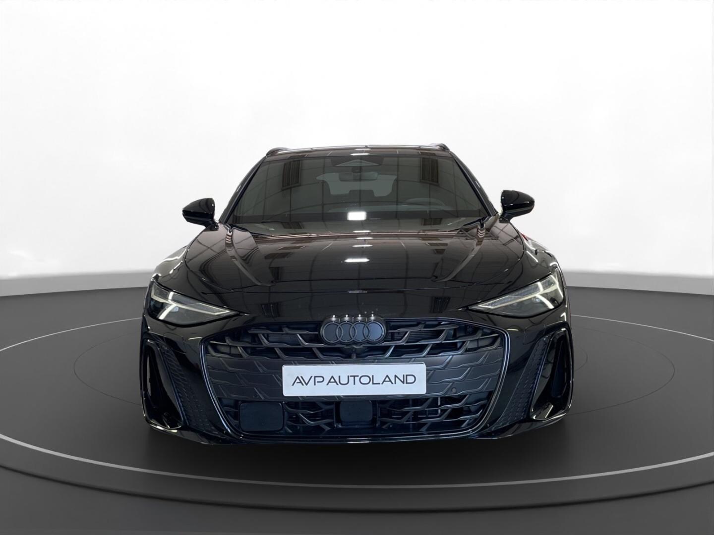 Bild über Audi A6 Avant TDI quattro 220 kW S tronic - für weitere Informationen kontaktieren Sie den Audi Partner