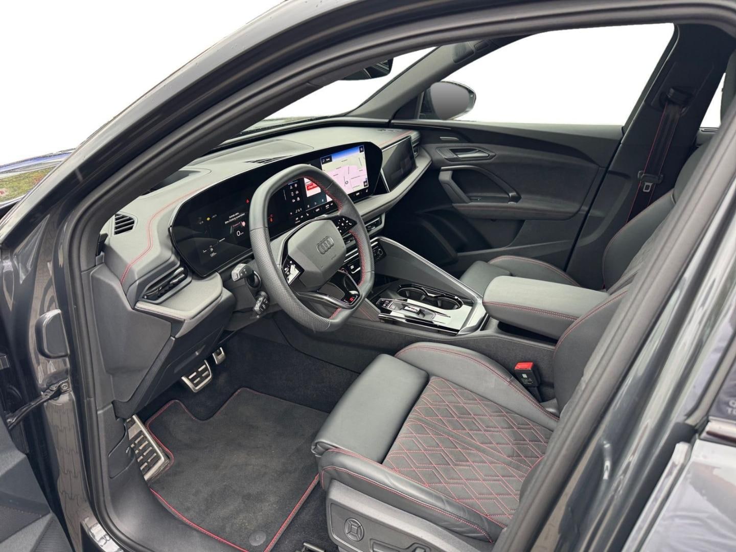 Bild über Audi Q5 SUV TDI quattro 150 kW S tronic - für weitere Informationen kontaktieren Sie den Audi Partner