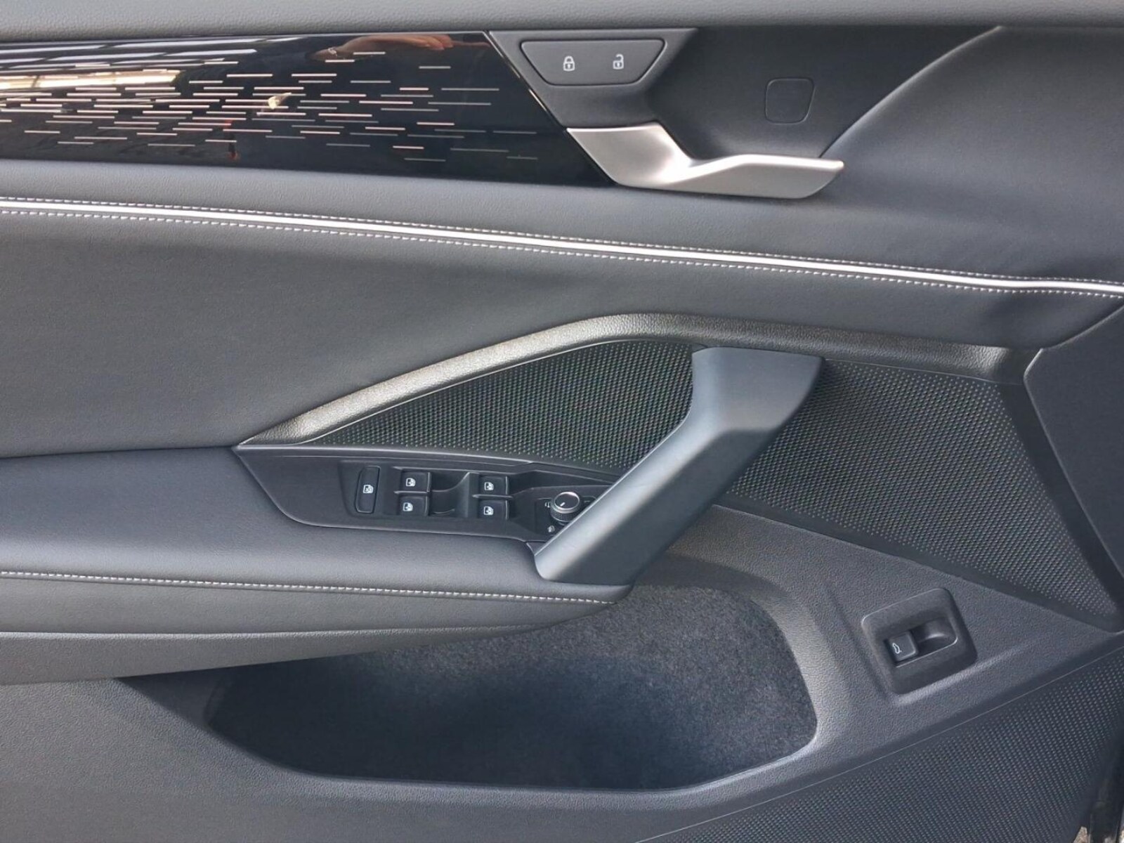 Volkswagen Tiguan – Bild 13