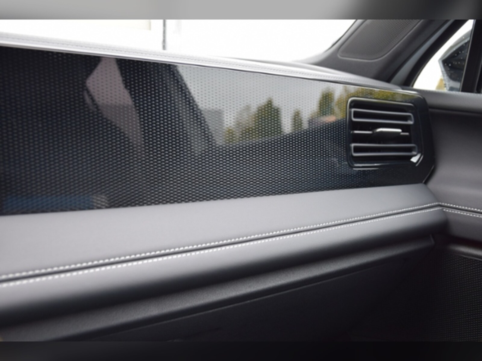 Volkswagen Tiguan – Bild 17
