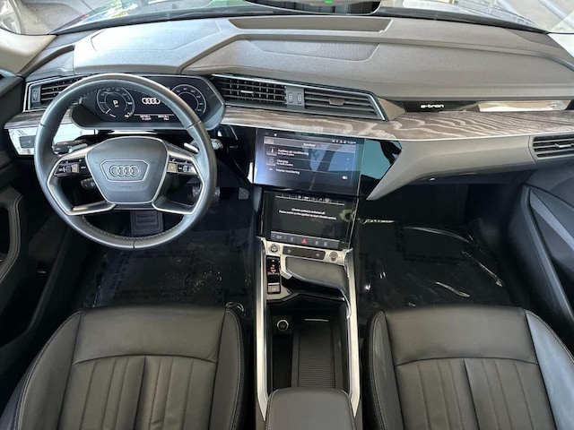 2024 Audi Q8 e-tron