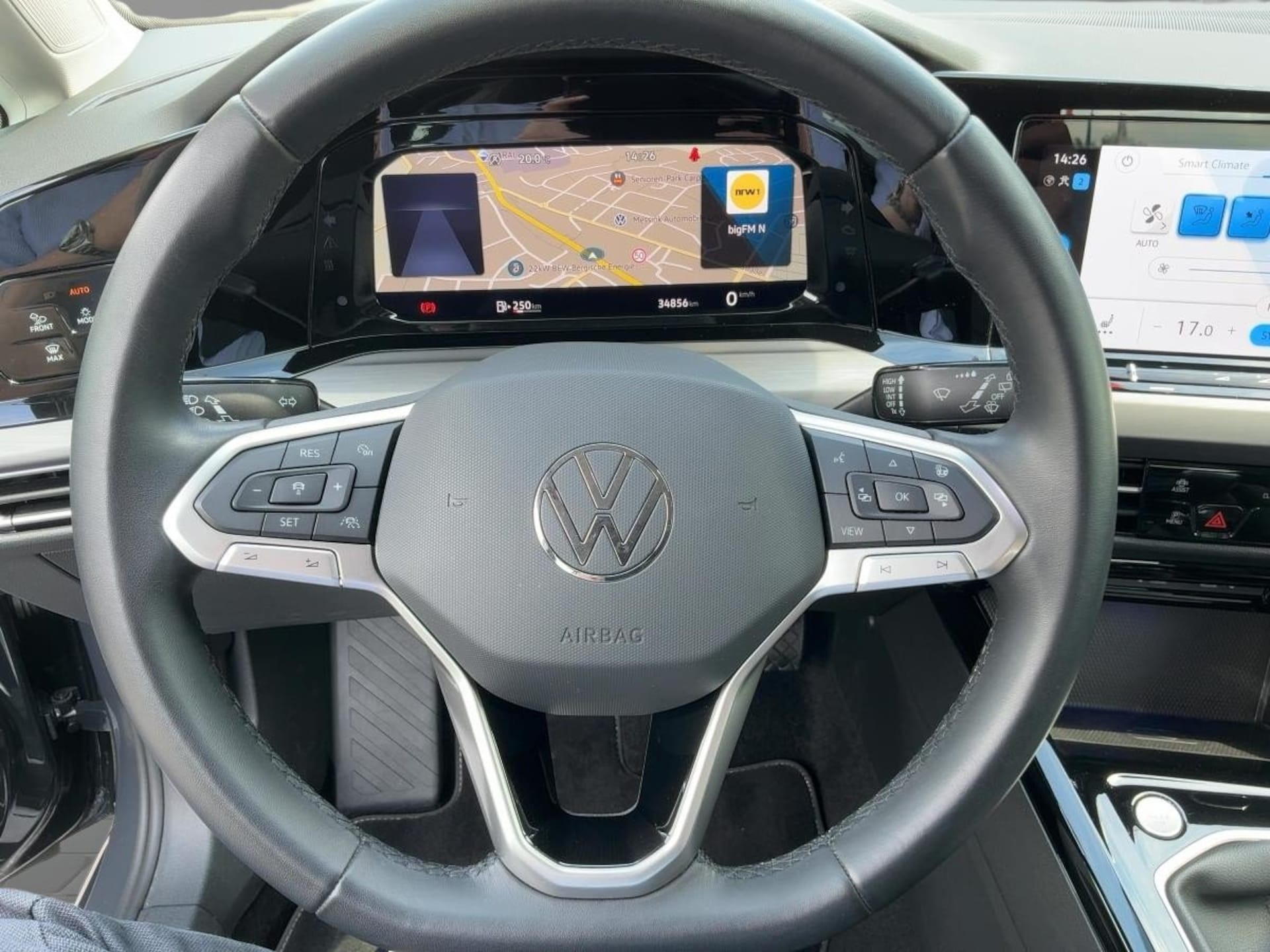 Volkswagen Golf Style