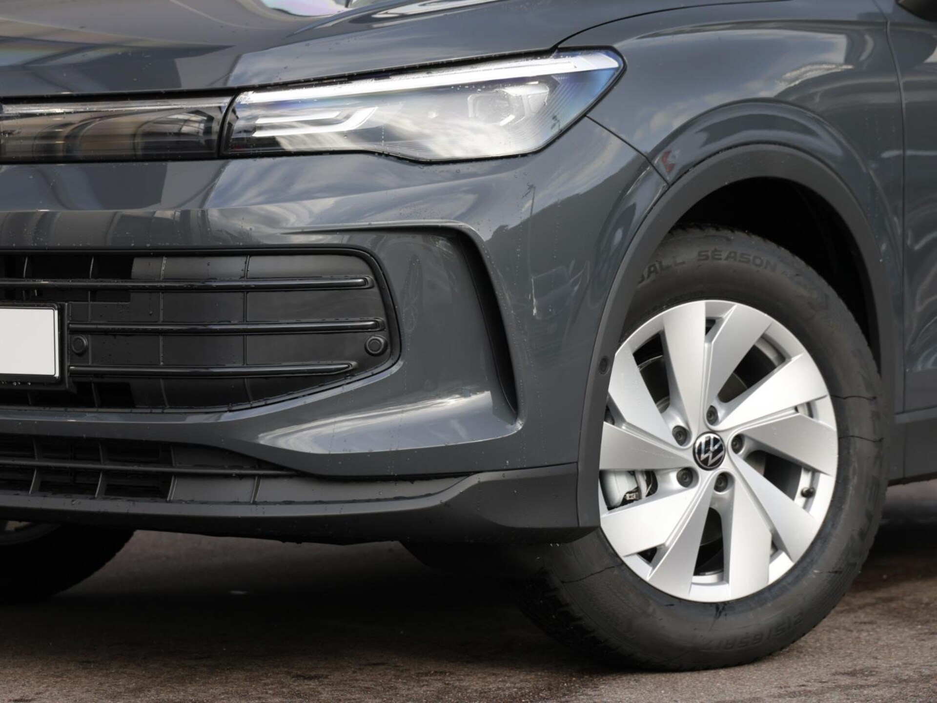 Volkswagen Tiguan Basis-Modell