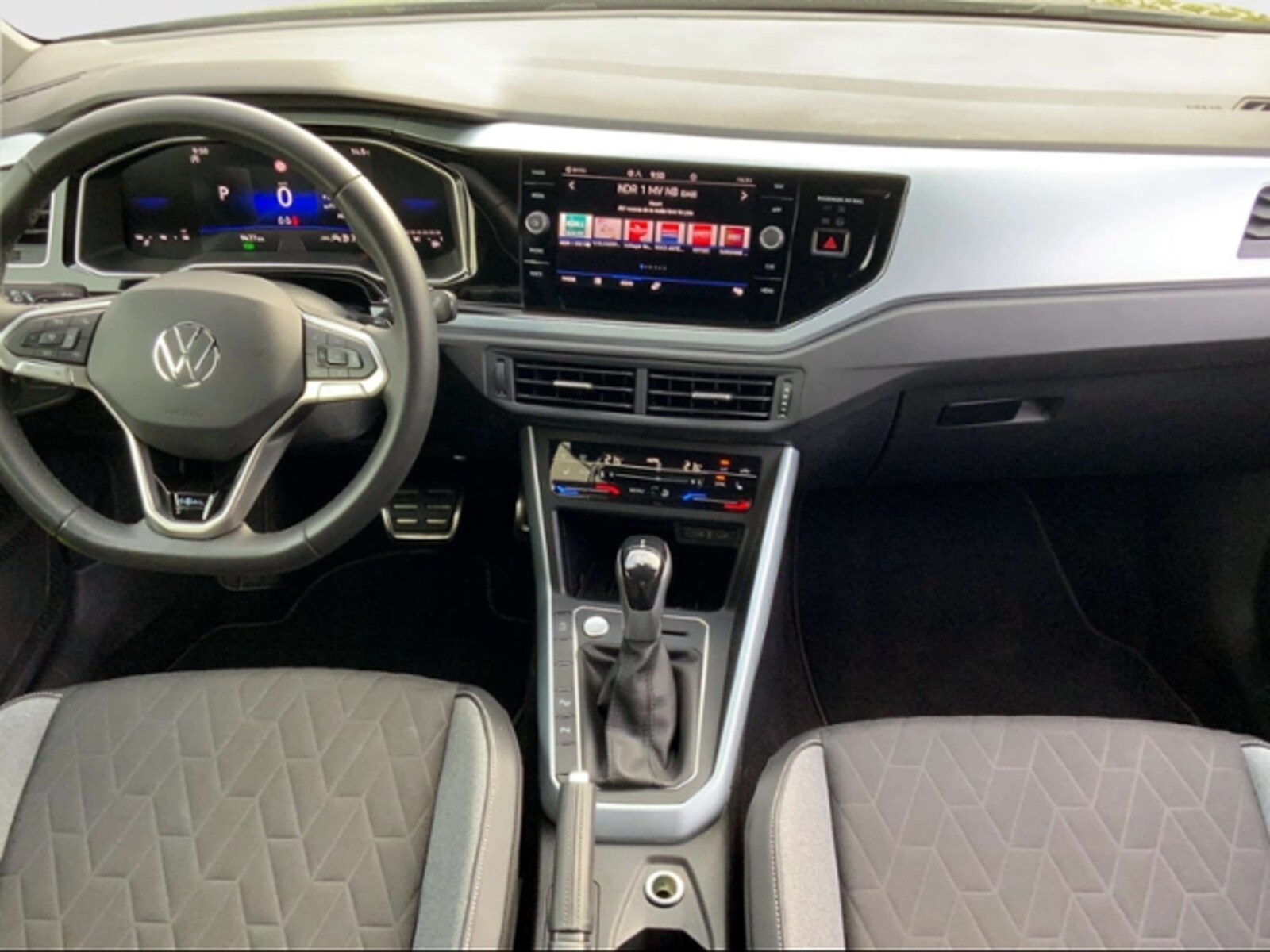Volkswagen Polo – Bild 8