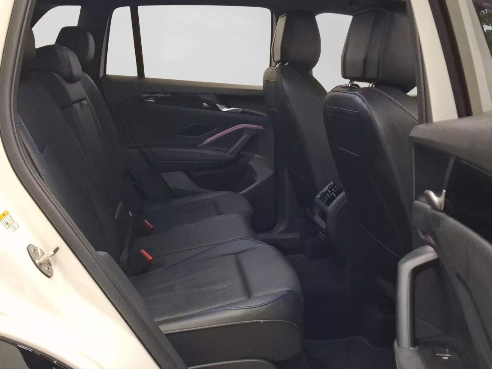 Volkswagen Tiguan – Bild 6