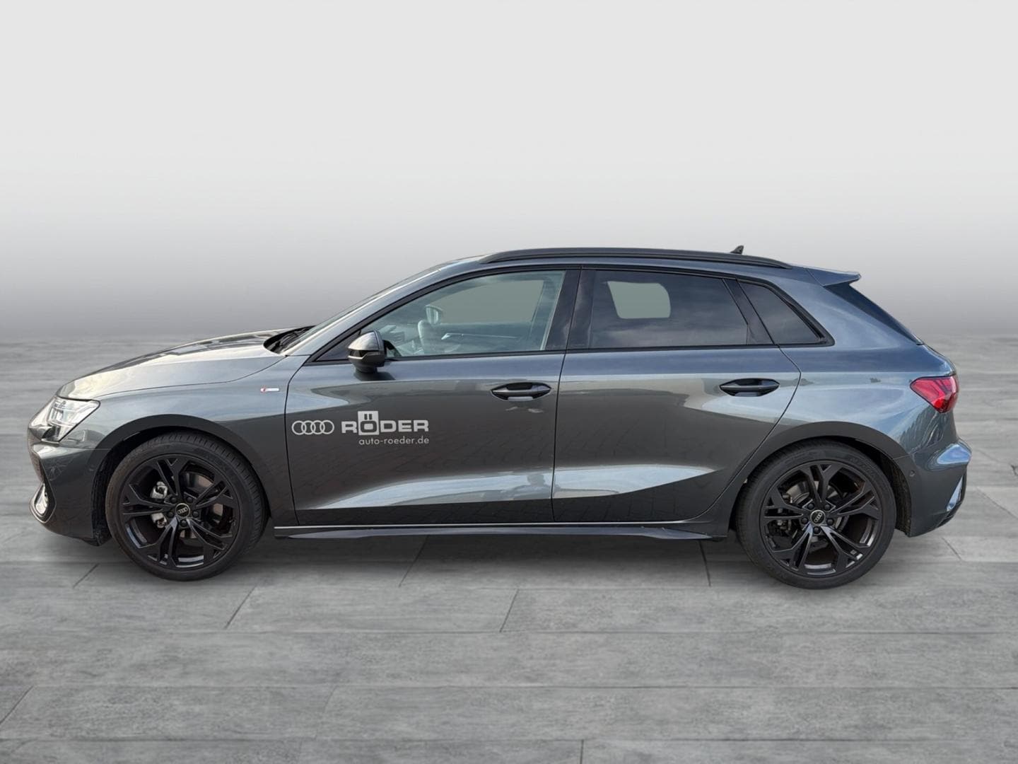 Bild über Audi A3 Sportback S line 35 TFSI S tronic - für weitere Informationen kontaktieren Sie den Audi Partner