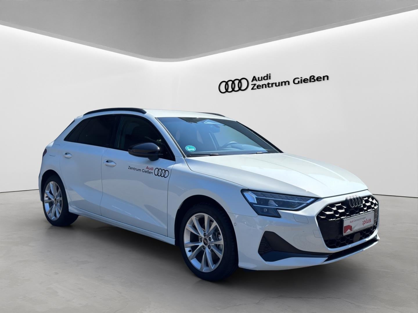 Bild über Audi A3 Sportback TFSI quattro S tronic - für weitere Informationen kontaktieren Sie den Audi Partner