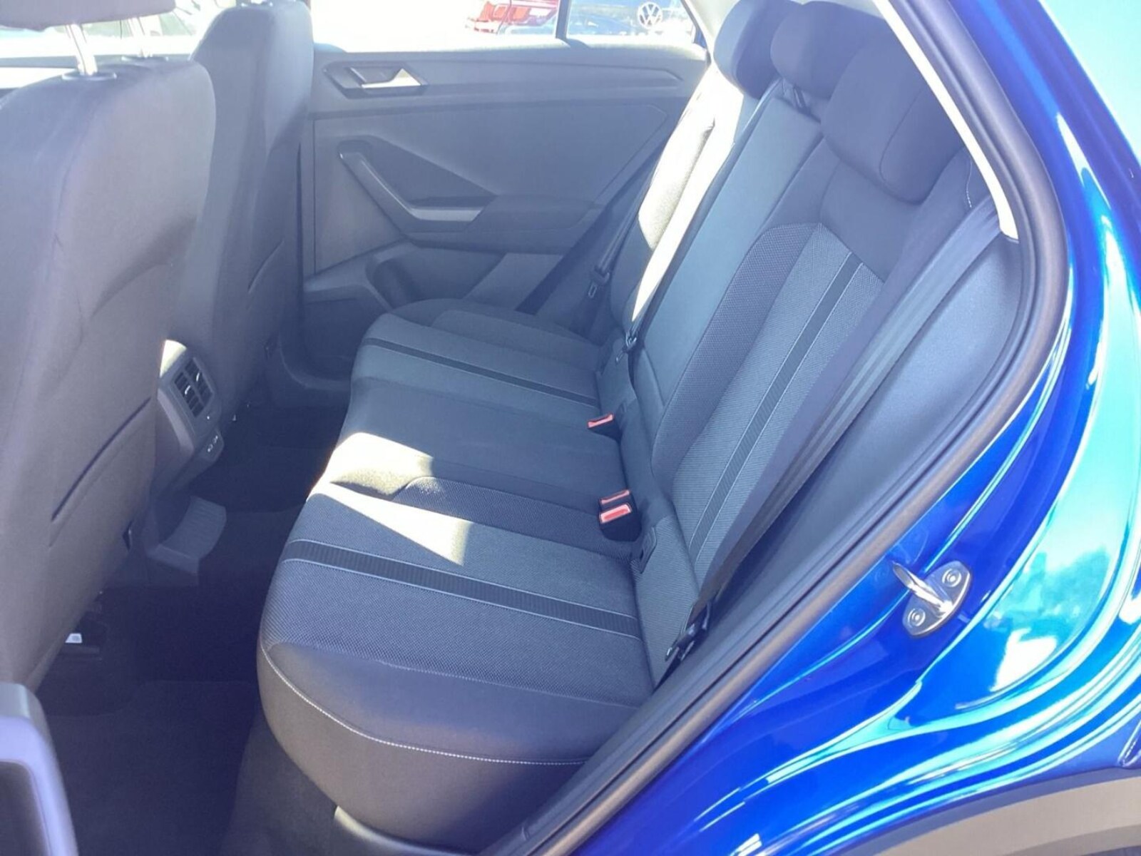 Volkswagen T-Roc – Bild 14