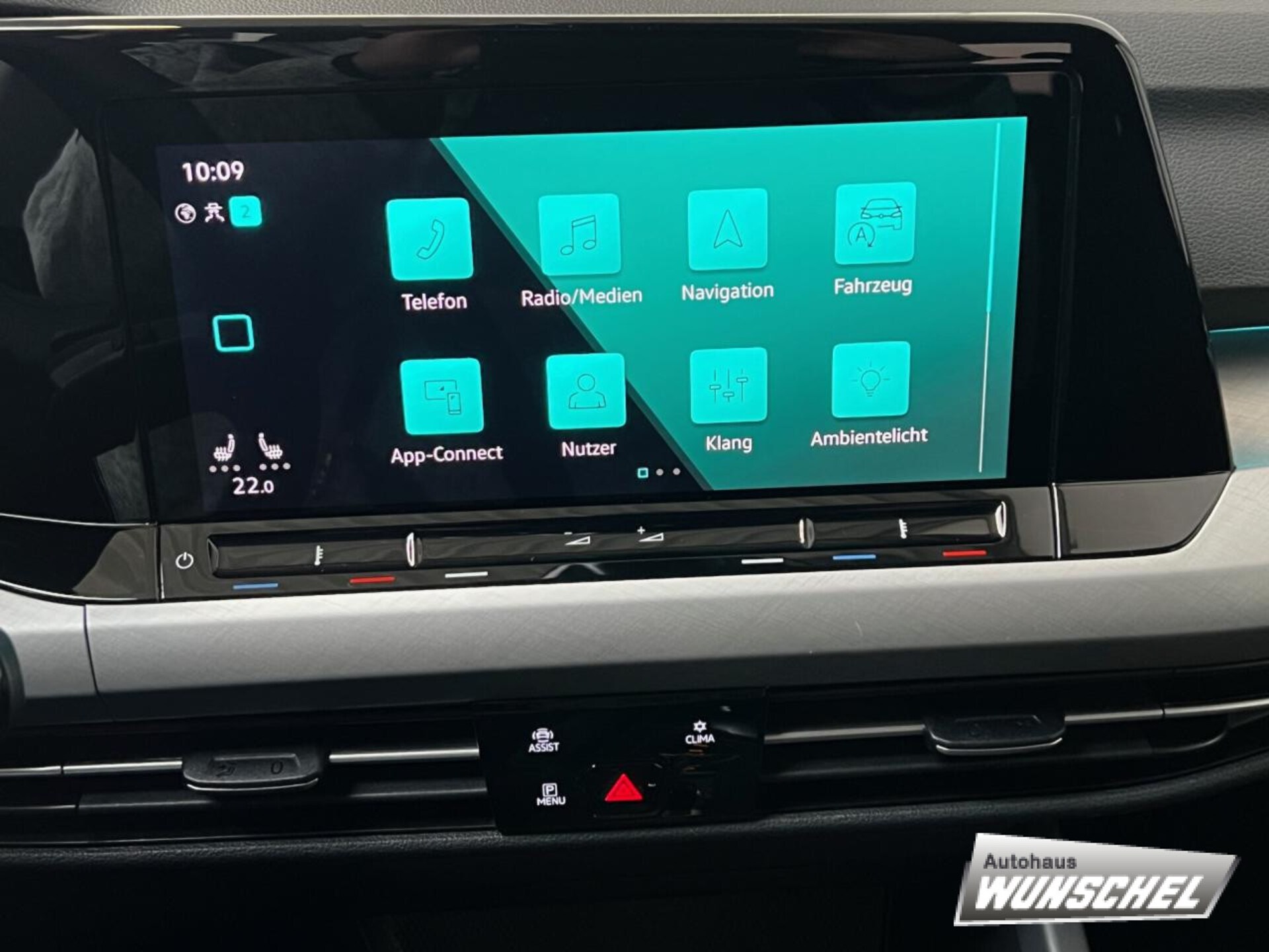 Volkswagen Golf Life