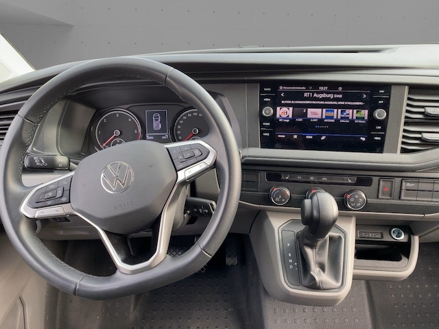 Volkswagen T6.1 Caravelle larger