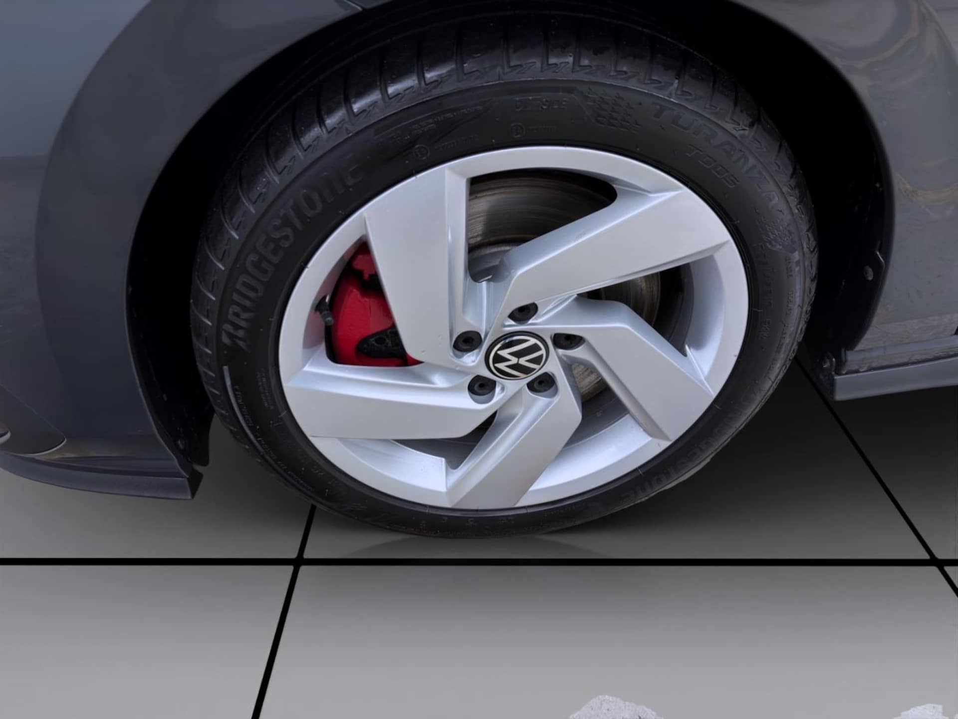 Volkswagen Golf GTI