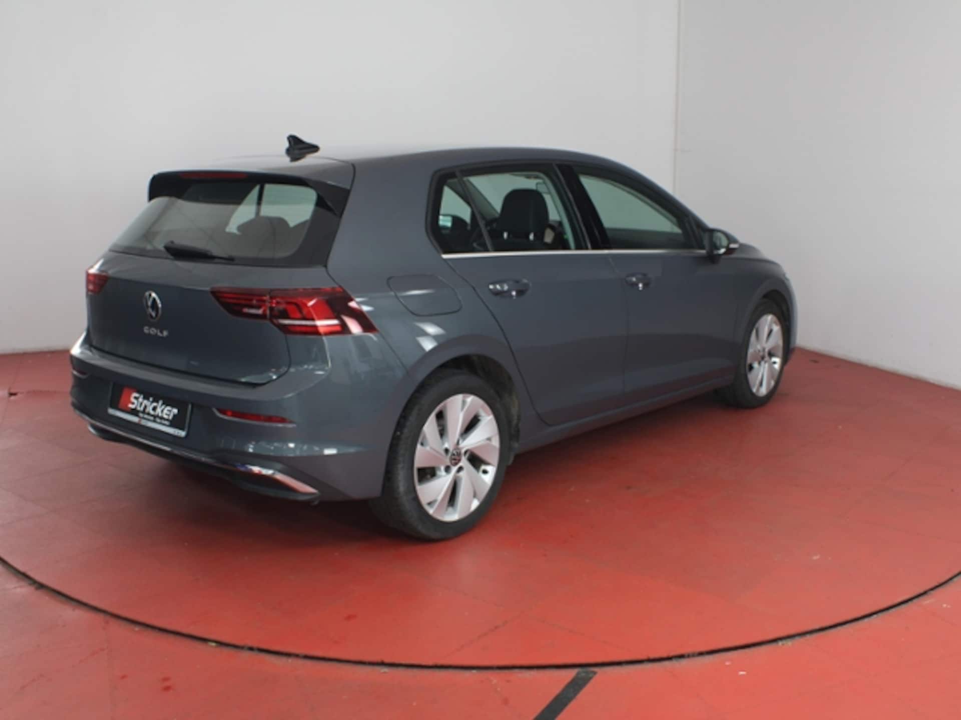 Volkswagen Golf Style