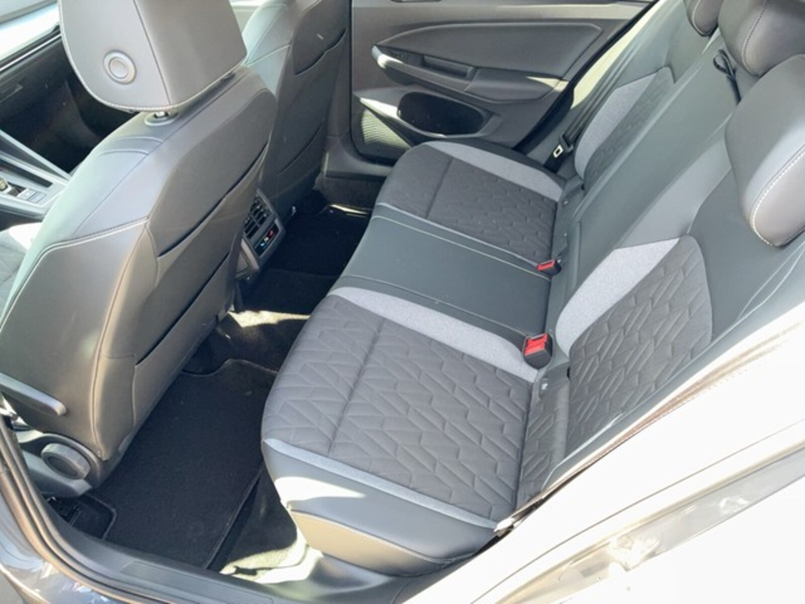 Volkswagen Golf Variant – Bild 11