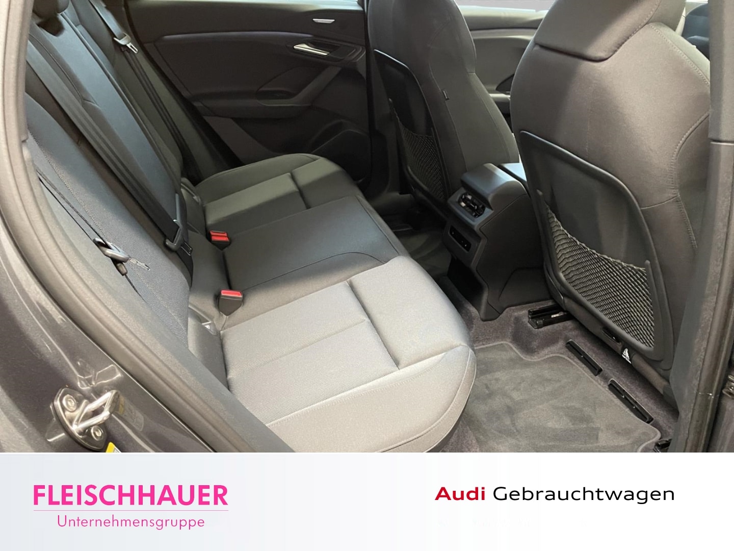 Bild über Audi Q6 SUV e-tron S line business e-tron performance 225 kW - für weitere Informationen kontaktieren Sie den Audi Partner