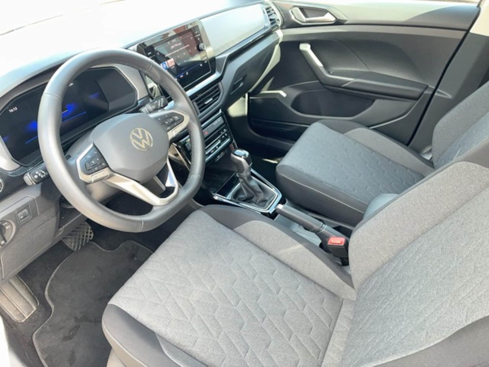 Volkswagen T-Cross Life