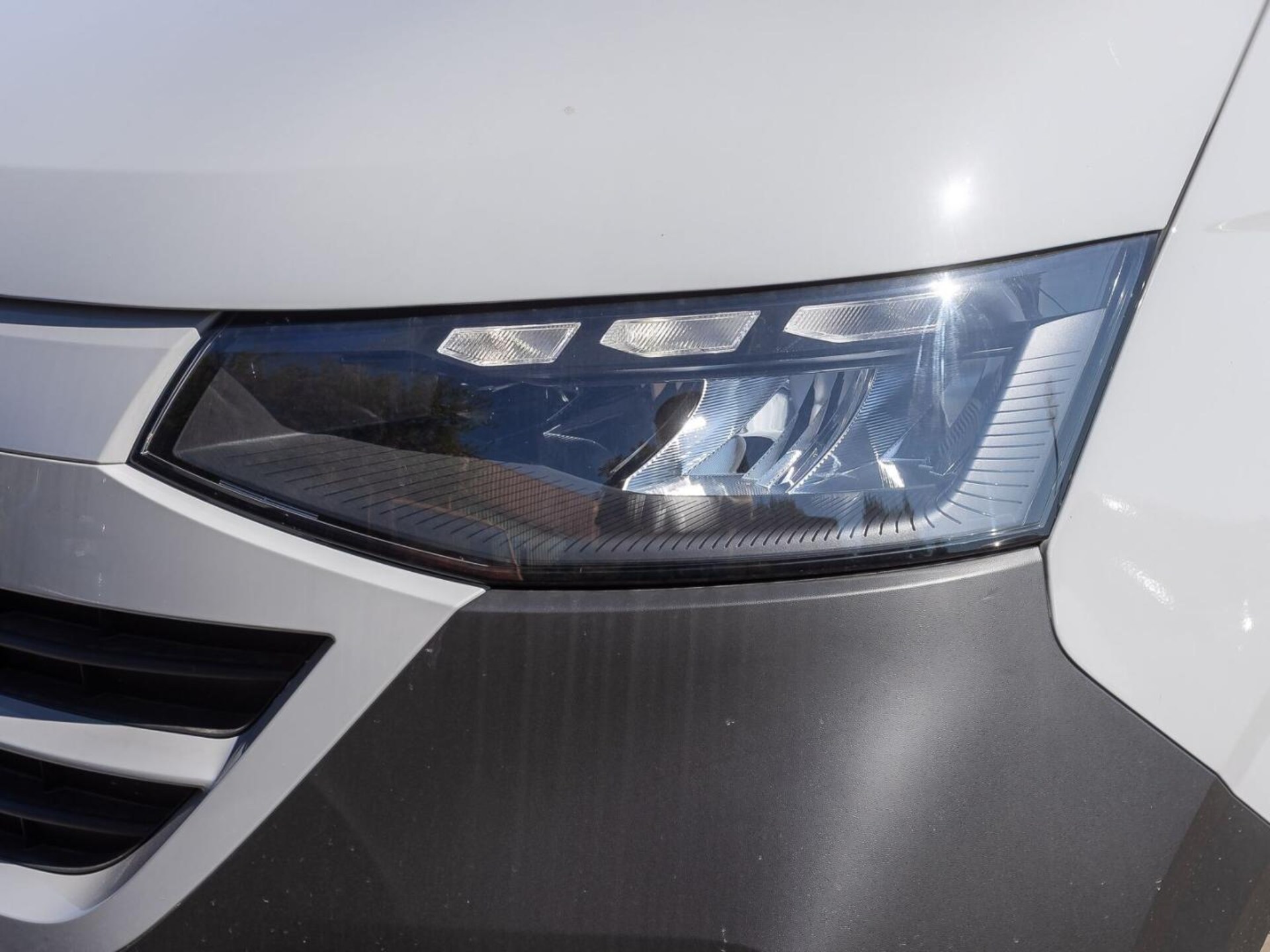 Volkswagen Transporter Kasten langer Radstand