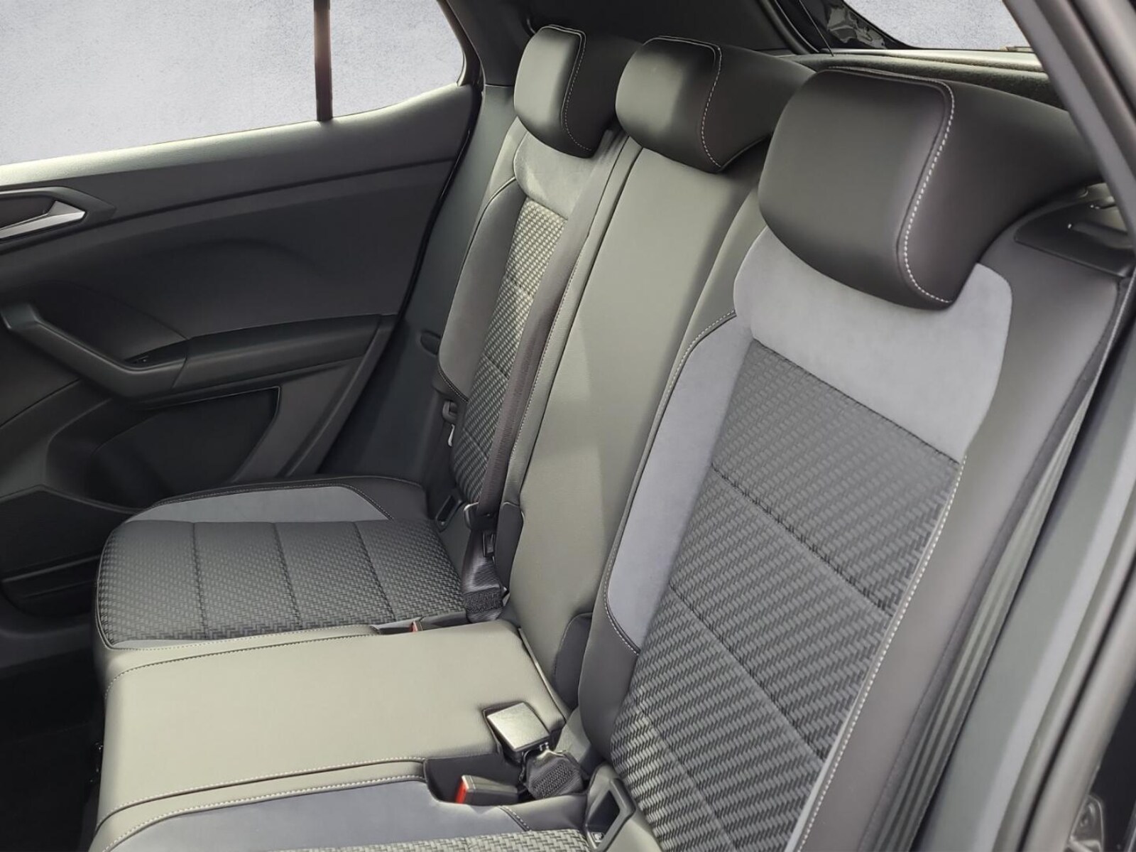 Volkswagen T-Cross – Bild 8