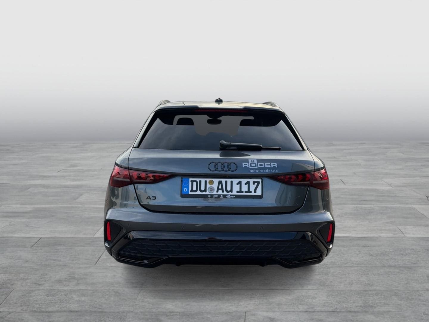Bild über Audi A3 Sportback S line 35 TFSI S tronic - für weitere Informationen kontaktieren Sie den Audi Partner