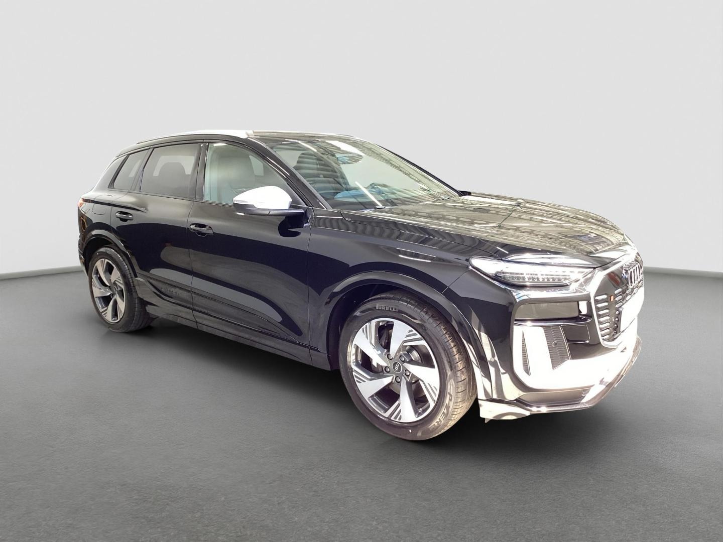Bild über Audi SQ6 SUV e-tron e-tron quattro 360 kW - für weitere Informationen kontaktieren Sie den Audi Partner