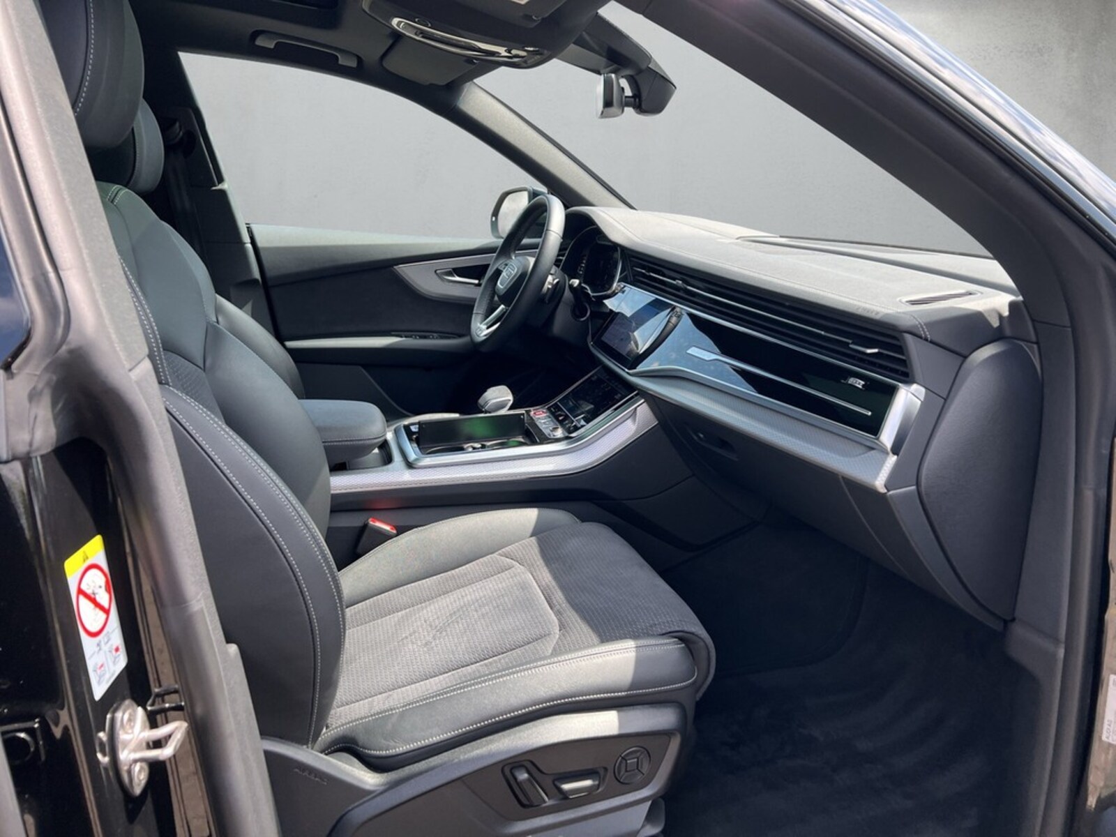 Audi SQ8 – Bild 13