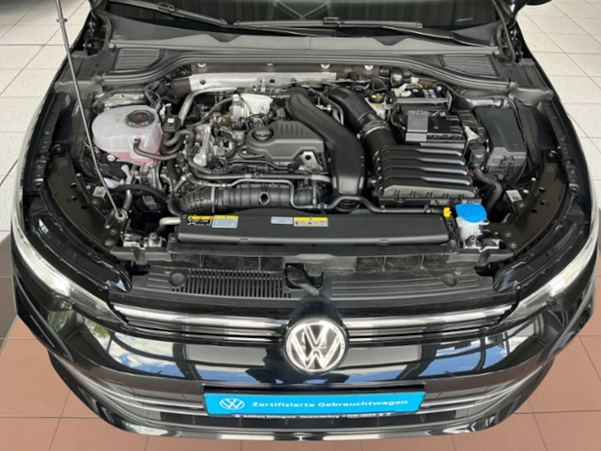 Volkswagen Golf Life