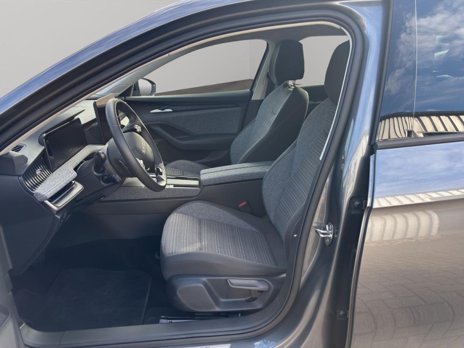 Škoda Superb Combi – Bild 9