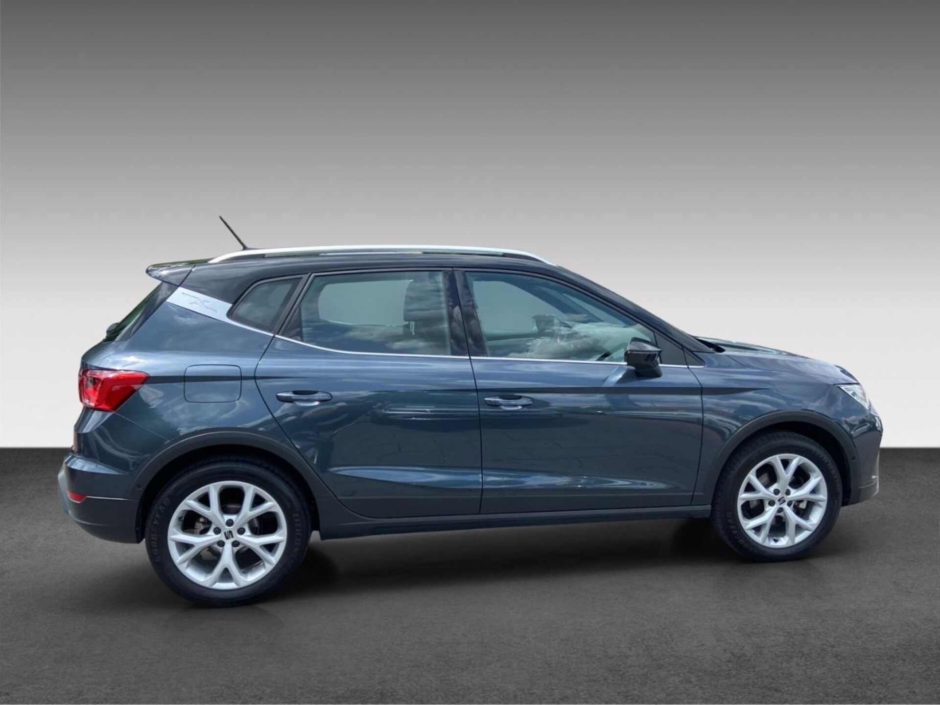 SEAT Arona FR