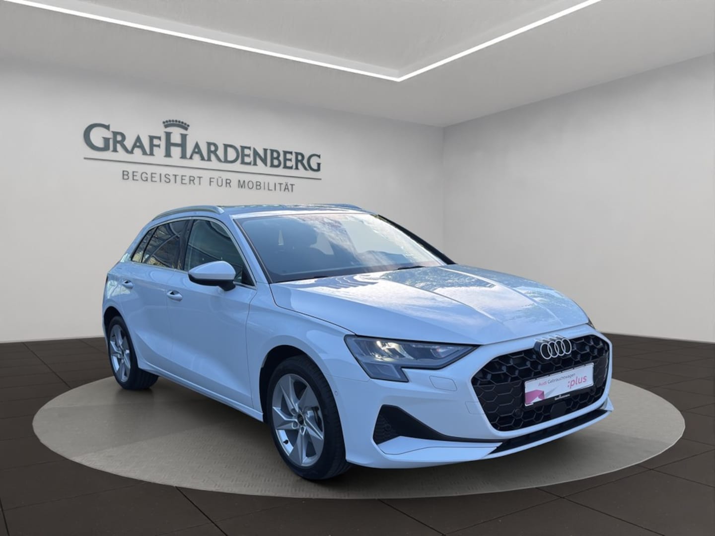 Bild über Audi A3 Sportback advanced 35 TFSI Schaltgetriebe - für weitere Informationen kontaktieren Sie den Audi Partner