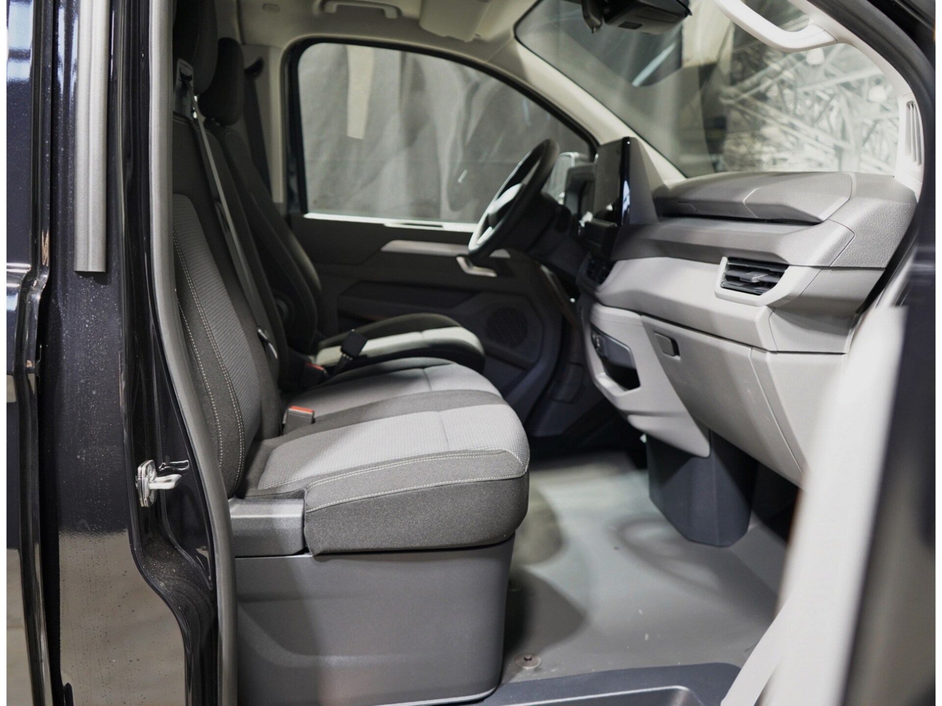 Volkswagen Transporter Kombi kurzer Radstand
