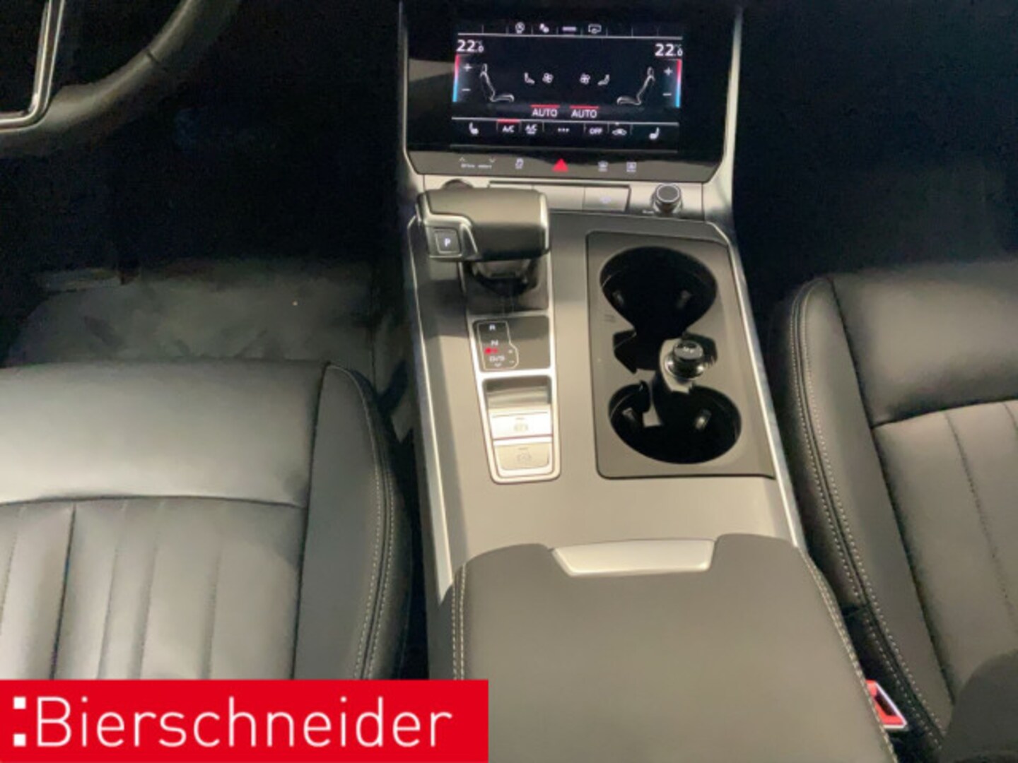 Bild über Audi A6 Avant advanced 45 TFSI quattro S tronic - für weitere Informationen kontaktieren Sie den Audi Partner