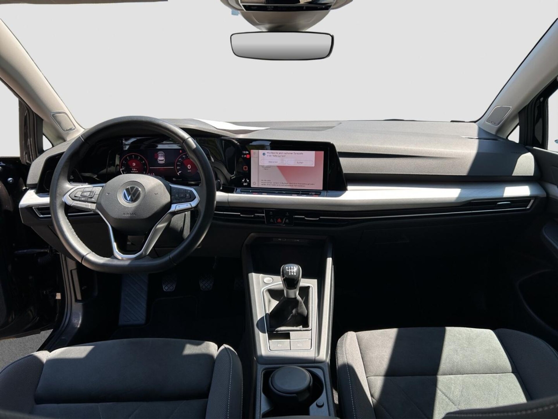 Volkswagen Golf Life