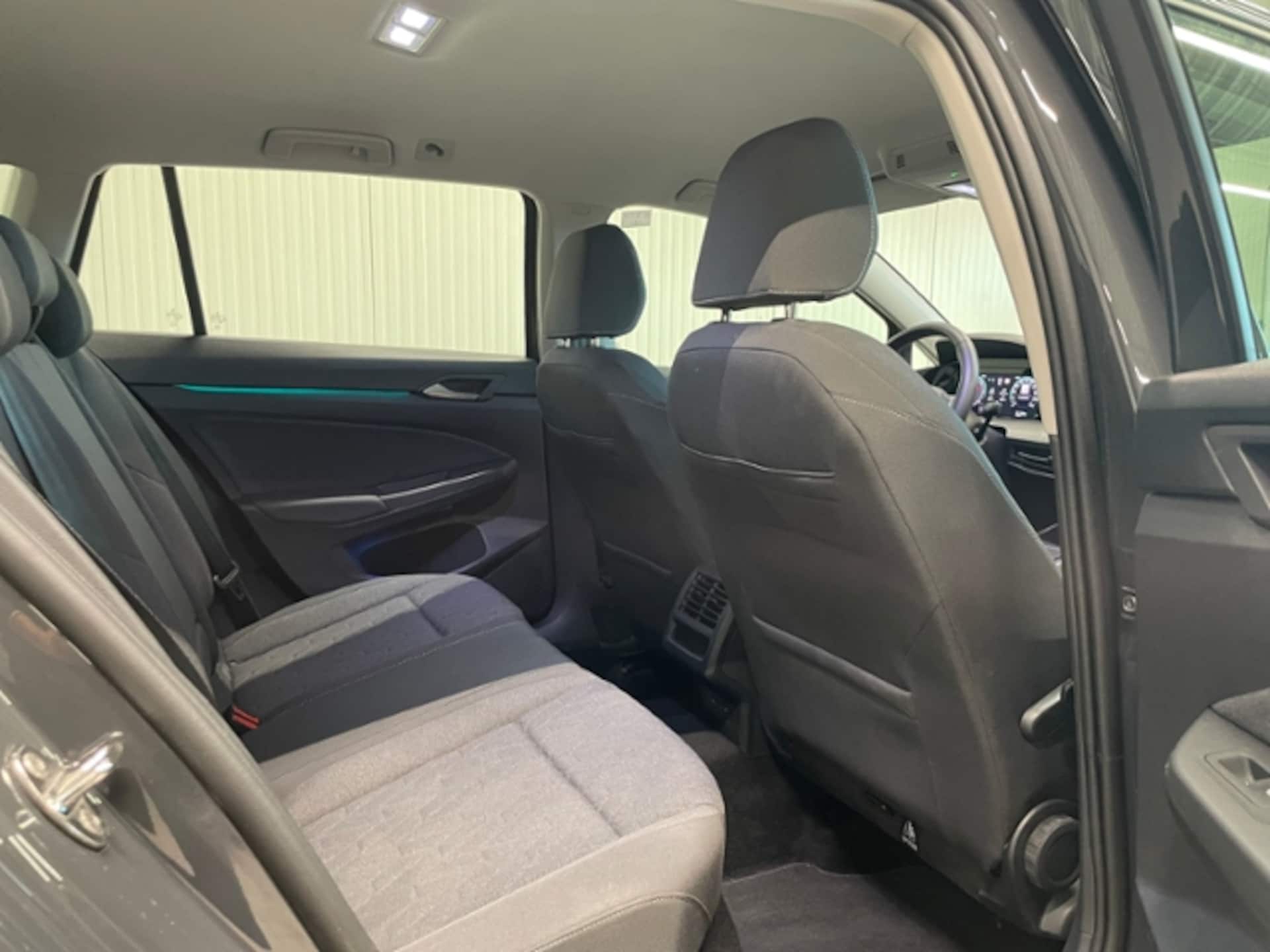 Volkswagen Golf Variant Life