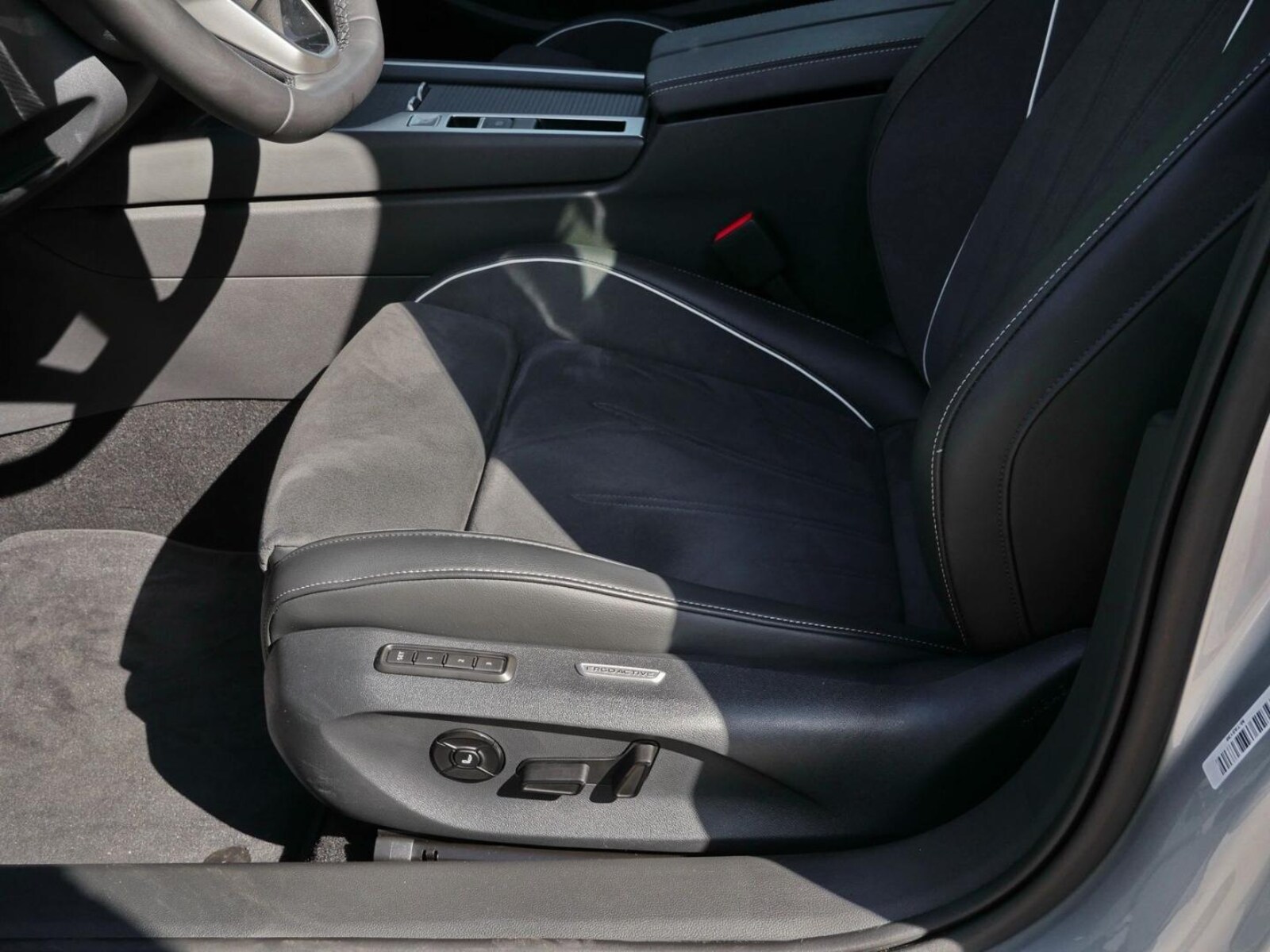 Volkswagen Passat – Bild 22