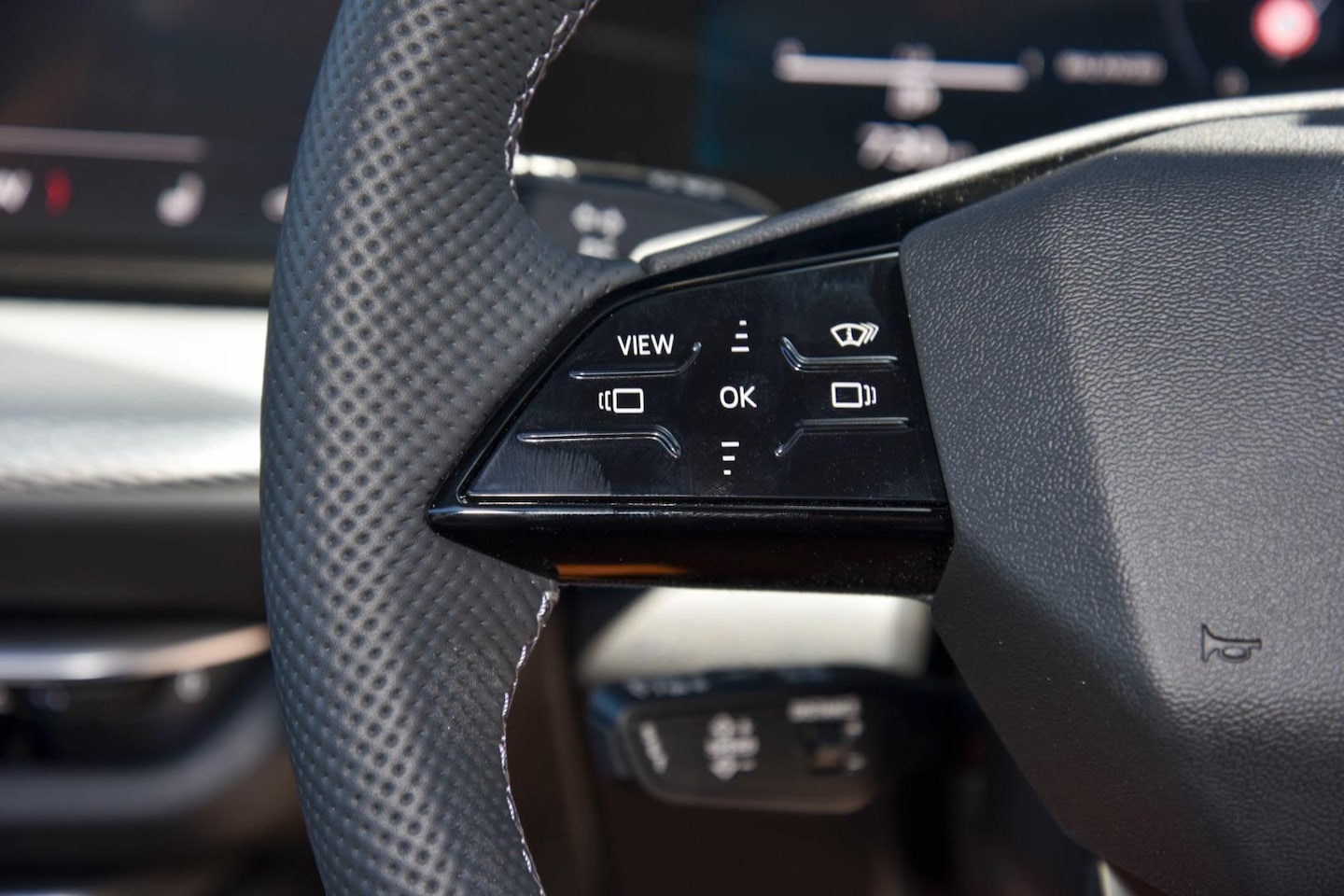 Image about Audi Q5 SUV TDI quattro 150 kW sport