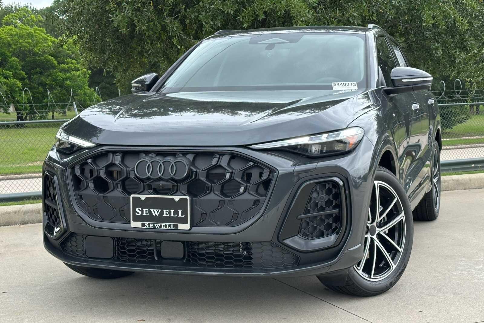 2026 Audi Q5 Prestige quattro's photo