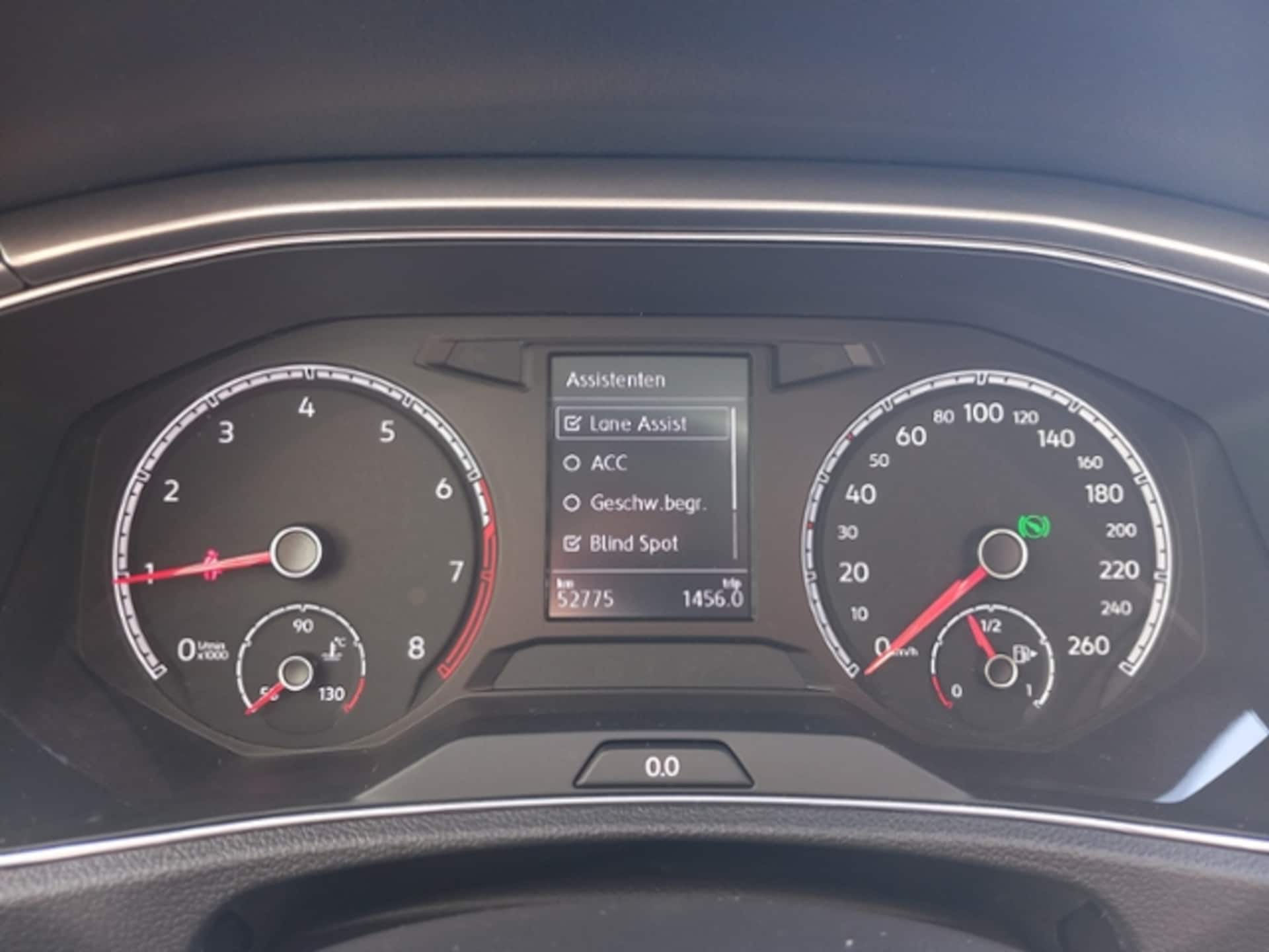 Volkswagen T-Roc Active