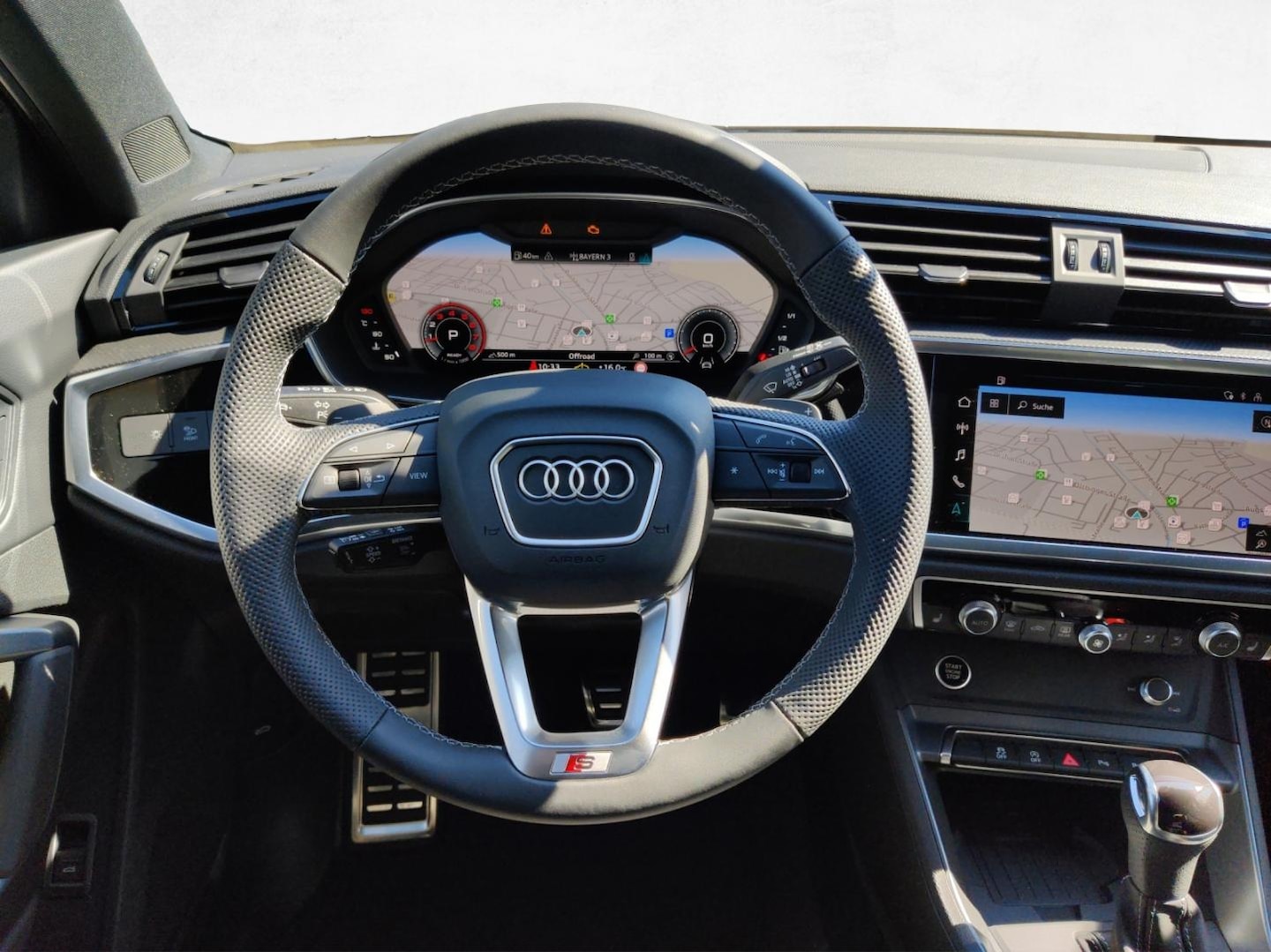 Bild über Audi Q3 advanced 35 TFSI S tronic - für weitere Informationen kontaktieren Sie den Audi Partner