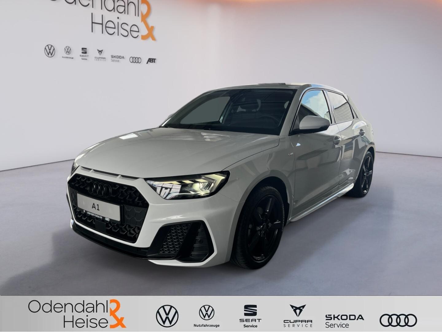 Bild über Audi A1 Sportback S line 30 TFSI S tronic - für weitere Informationen kontaktieren Sie den Audi Partner