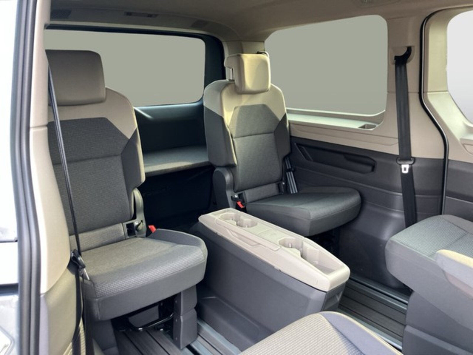 Volkswagen Multivan Langversion – Bild 15