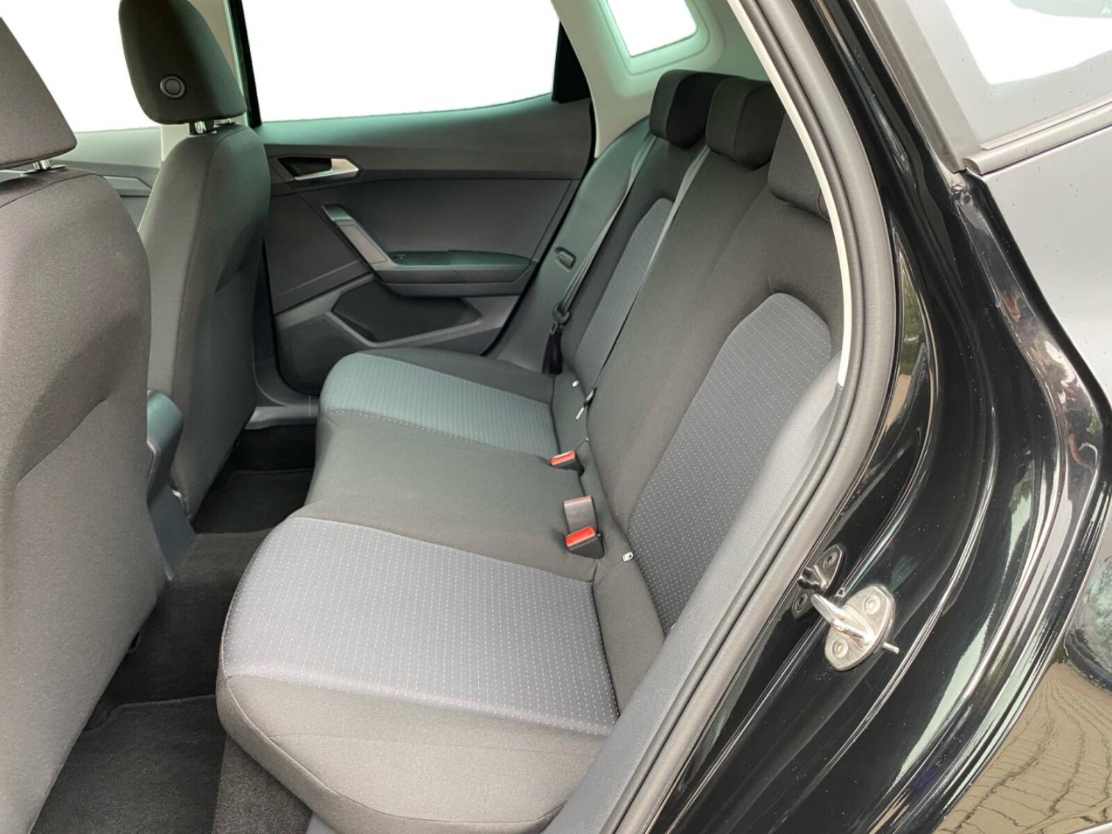 SEAT Arona – Bild 10